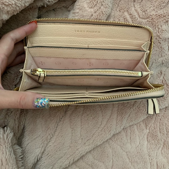 Tory Burch wallet - Picture 5 of 5
